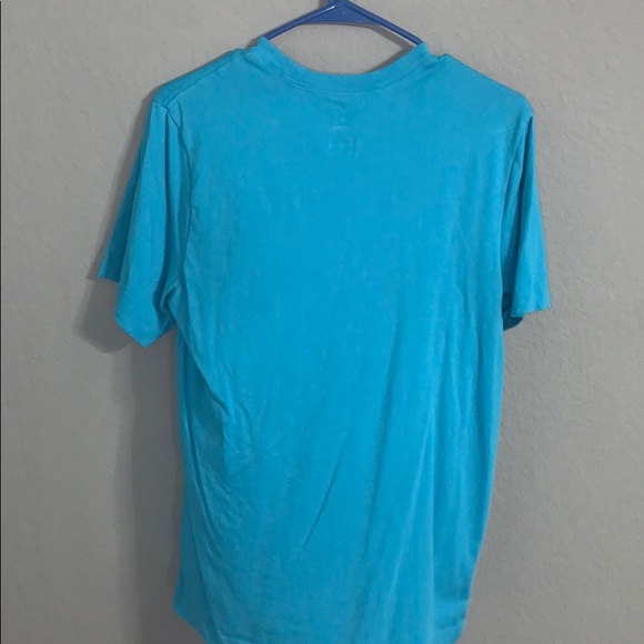 men nike shirt - Picture 3 of 3